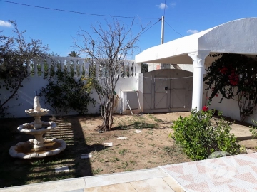 V 113 -                            Sale
                           Villa Meublé Djerba